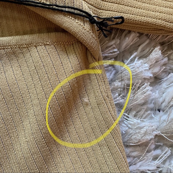 Superdown Tasha Cut Out Sweater - Picture 9 of 10